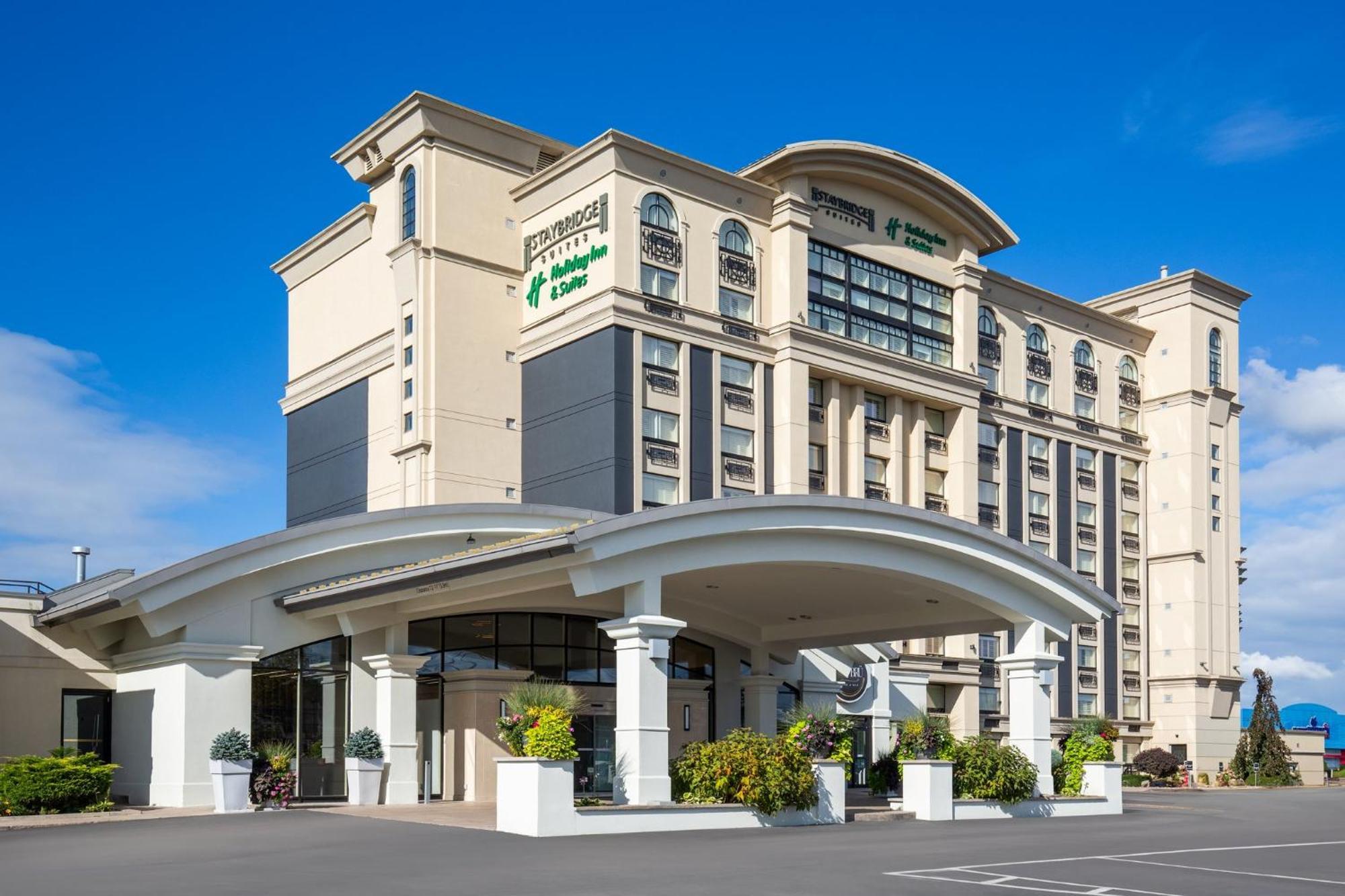 Holiday Inn Hotel & Suites St.Catharines-Niagara By Ihg Sainte-Catherine Extérieur photo