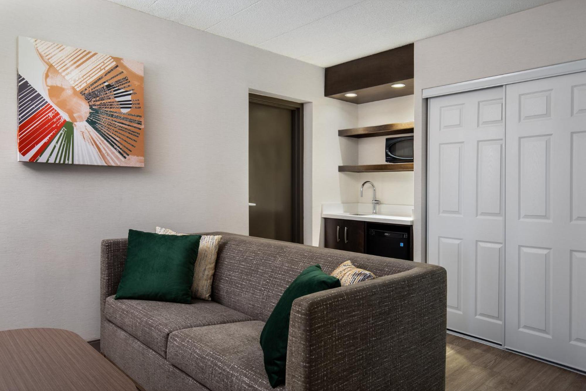 Holiday Inn Hotel & Suites St.Catharines-Niagara By Ihg Sainte-Catherine Extérieur photo